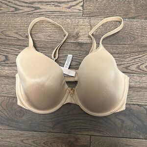 Victoria Secret Body By Victoria Nude Bra